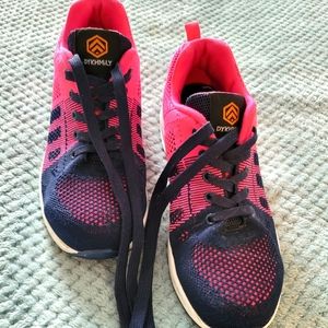 Steel Toed Athletic Shoes